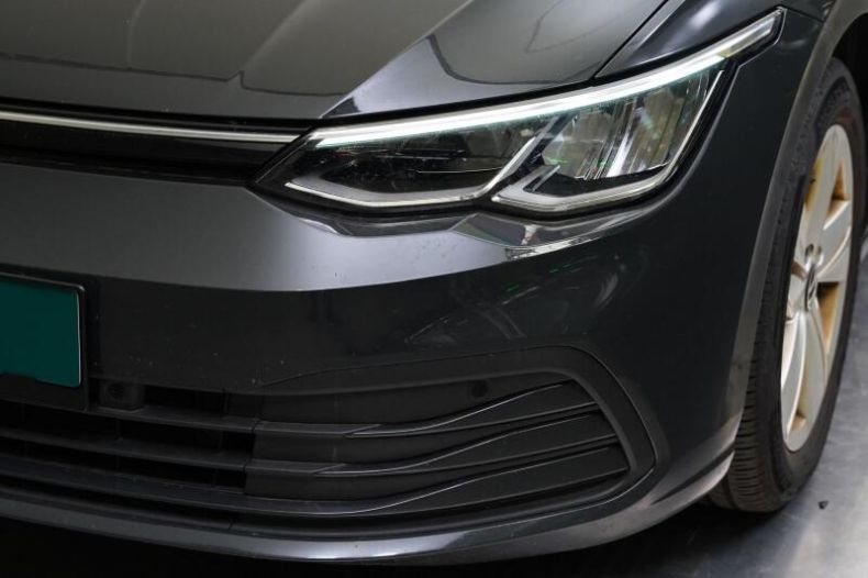 Volkswagen Golf - hlavní fotka