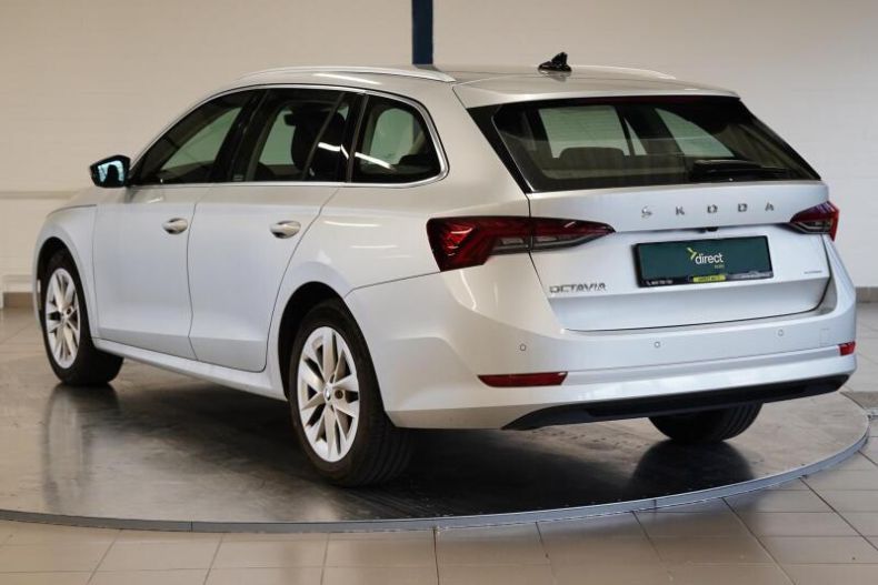 Škoda Octavia - hlavní fotka