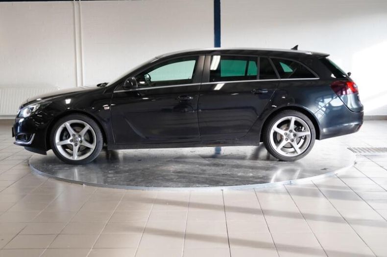 Opel Insignia - hlavní foto