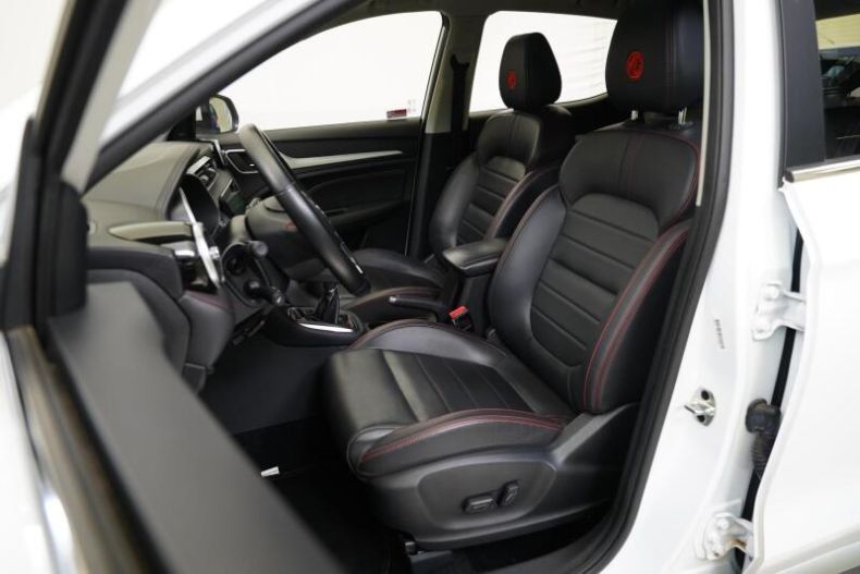 MG ZS - hlavní fotka
