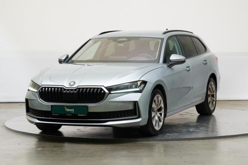 Škoda Superb - hlavní foto