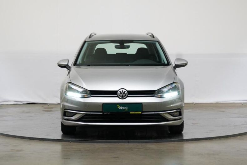 Volkswagen Golf - hlavní foto