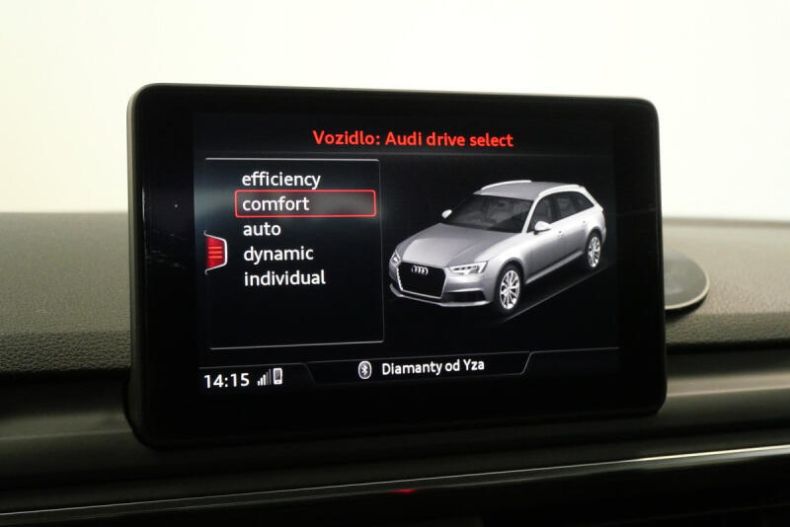 Audi A4 - hlavní fotka