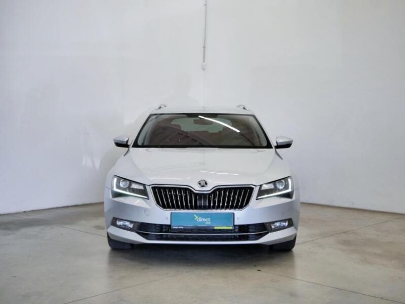 Škoda Superb - hlavní fotka