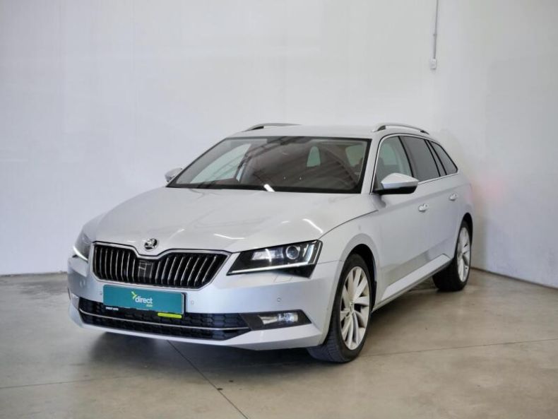 Škoda Superb - hlavní foto