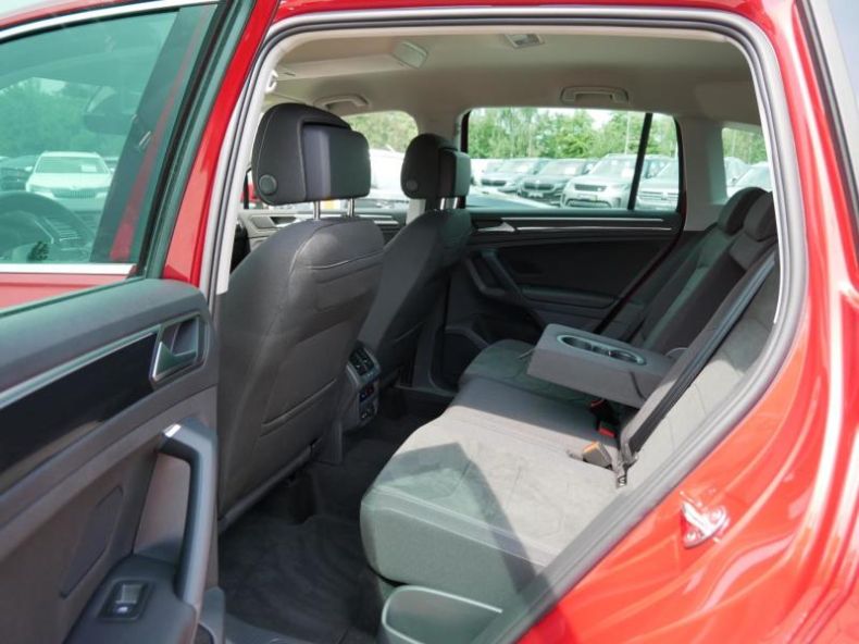 Volkswagen Tiguan - hlavní fotka