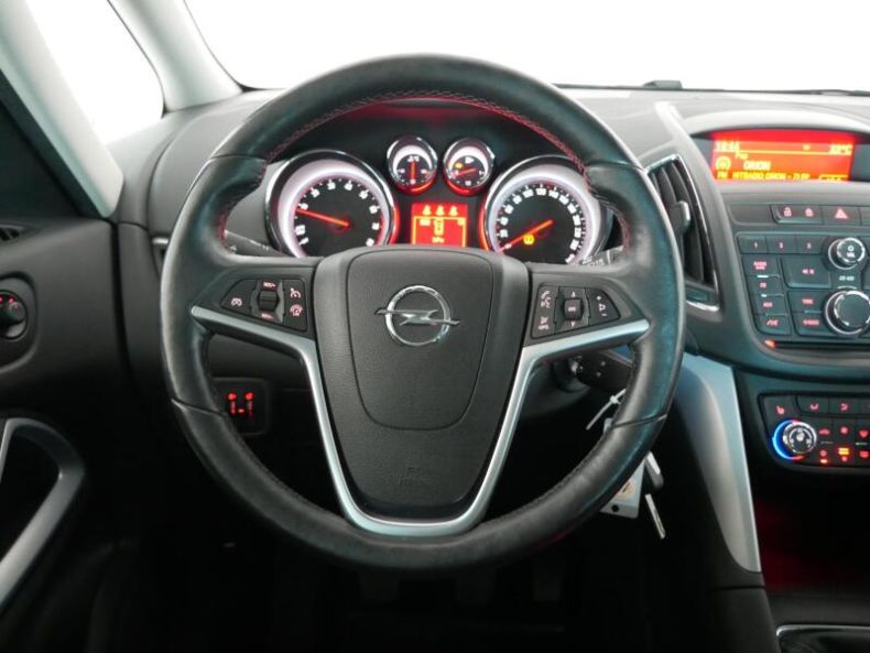 Opel Zafira - hlavní fotka