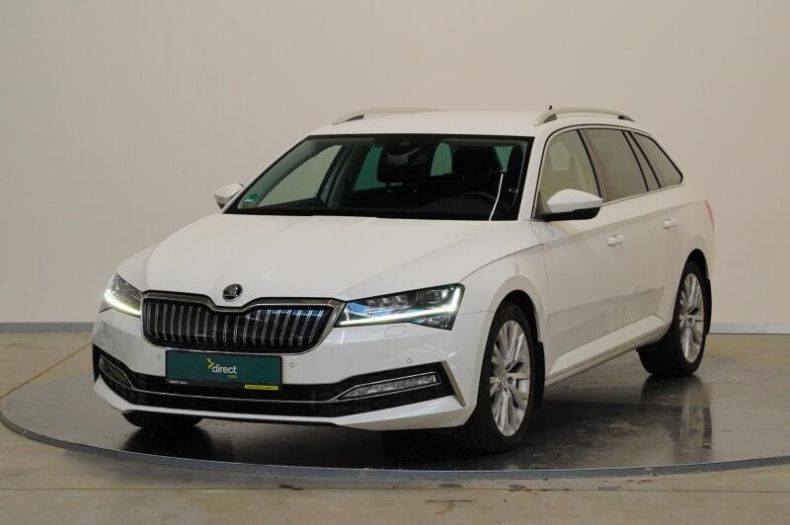 Škoda Superb - hlavní foto