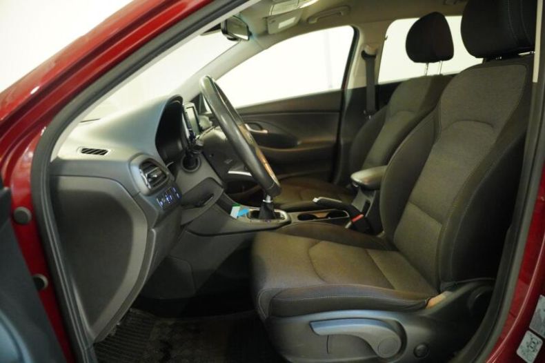 Hyundai i30 - hlavní fotka