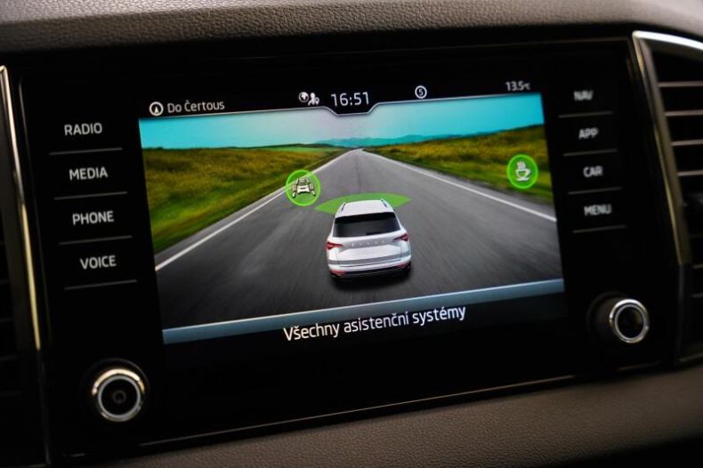 Škoda Karoq - hlavní fotka inzerátu