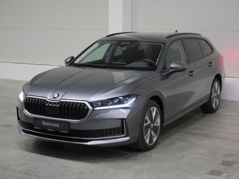 Škoda Superb - hlavní foto