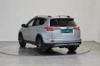 Toyota RAV 4 - fotka číslo 6