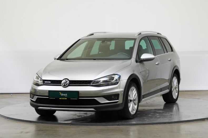 Volkswagen Golf - hlavní foto