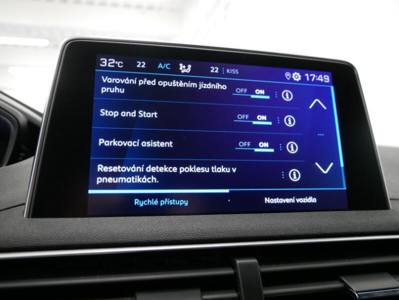 Peugeot 5008 - hlavní fotka