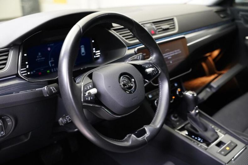 Škoda Superb - hlavní fotka