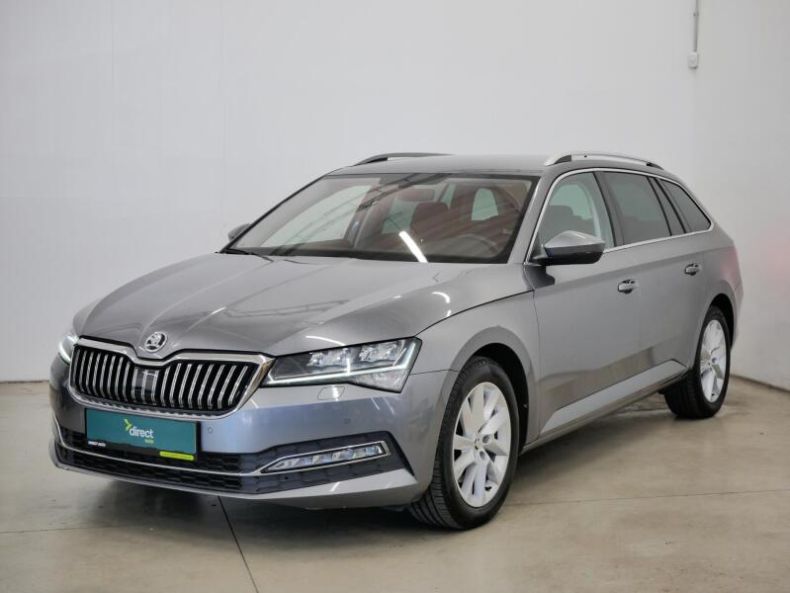Škoda Superb - hlavní foto