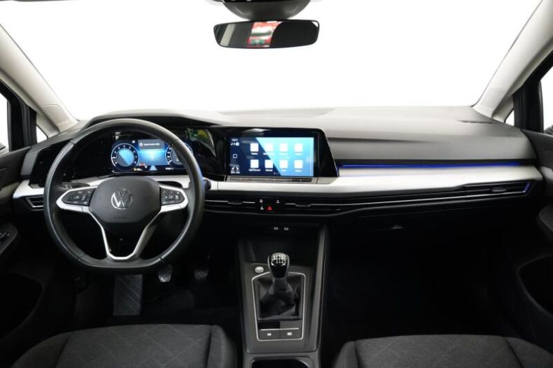 Volkswagen Golf - hlavní fotka