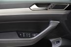 Volkswagen Passat - fotka číslo 11