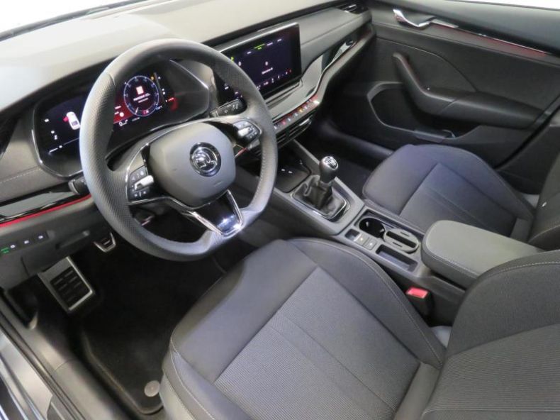 Škoda Octavia - hlavní fotka