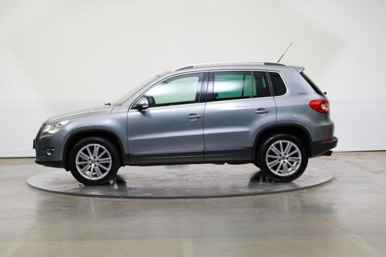 Volkswagen Tiguan - hlavní fotka