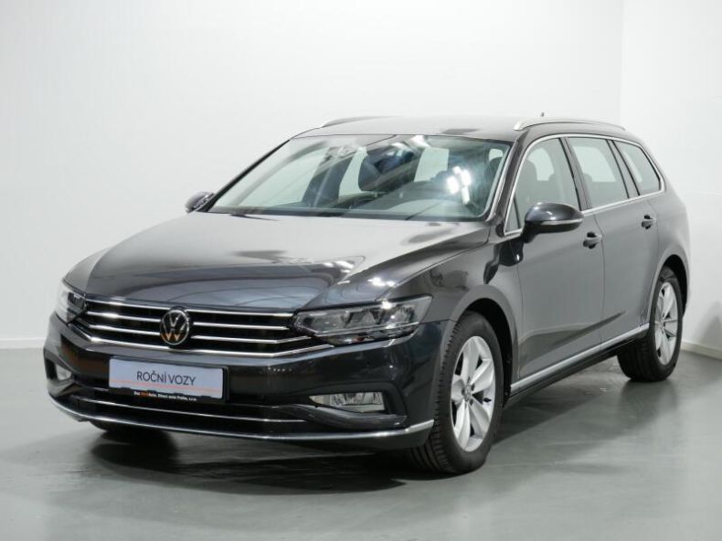 Volkswagen Passat - hlavní foto