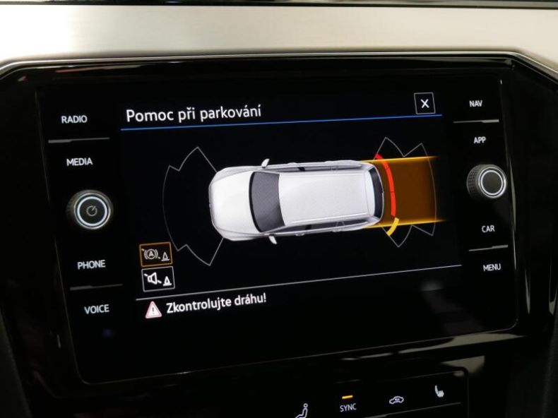 Volkswagen Passat - hlavní fotka