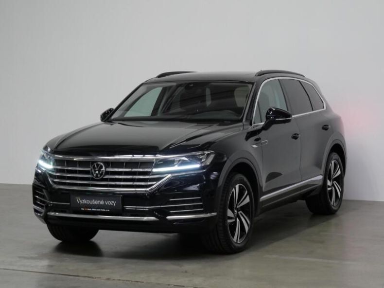 Volkswagen Touareg - hlavní foto