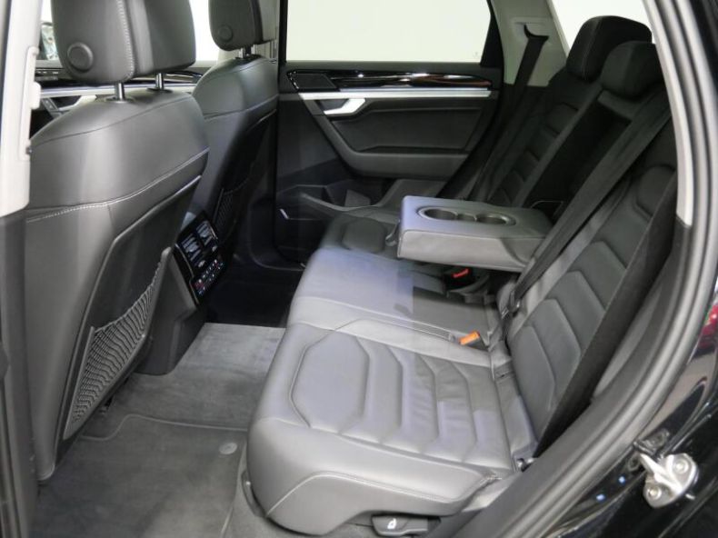 Volkswagen Touareg - hlavní fotka