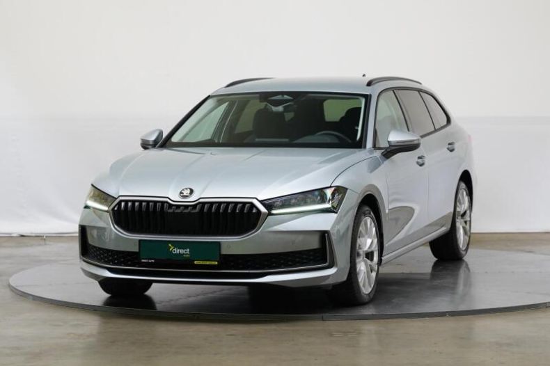 Škoda Superb - hlavní foto