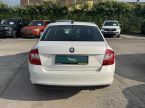 Škoda Rapid - fotka číslo 8