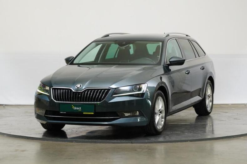Škoda Superb - hlavní foto