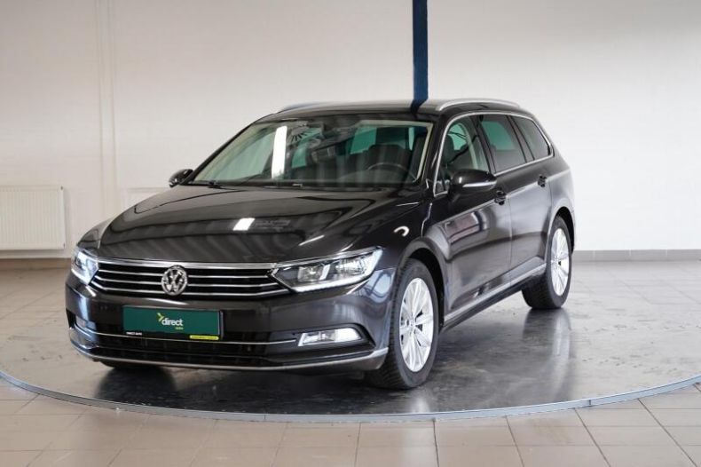 Volkswagen Passat - hlavní foto