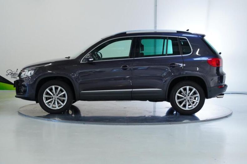 Volkswagen Tiguan - hlavní fotka