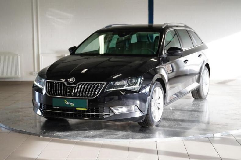Škoda Superb - hlavní foto