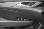 Opel Insignia - fotka číslo 11