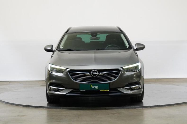 Opel Insignia - hlavní fotka