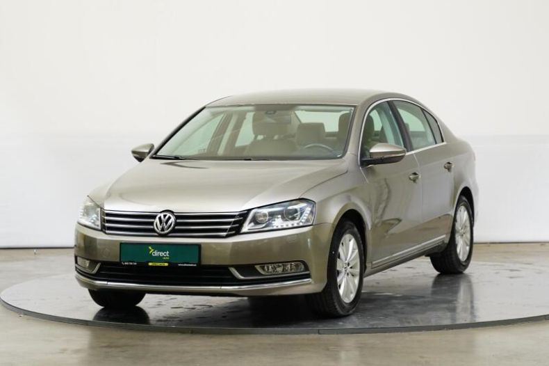 Volkswagen Passat - hlavní fotka inzerátu