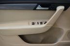 Volkswagen Passat - fotka číslo 11