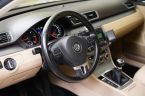 Volkswagen Passat - fotka číslo 13