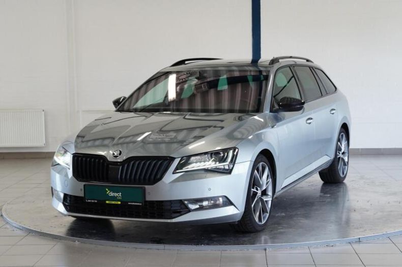 Škoda Superb - hlavní foto