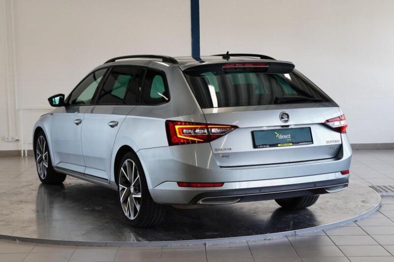 Škoda Superb - hlavní fotka
