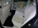 Volkswagen Passat - fotka číslo 21