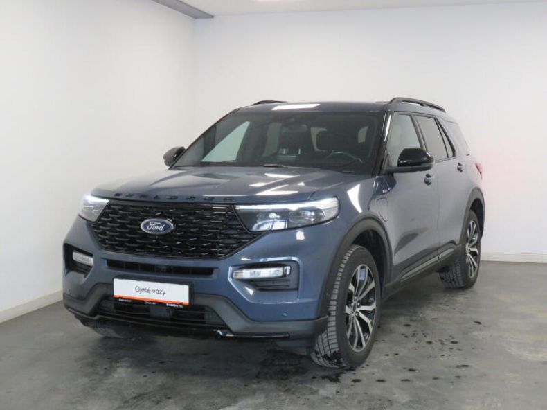 Ford Explorer - hlavní foto