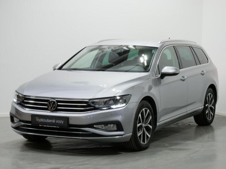 Volkswagen Passat - hlavní foto