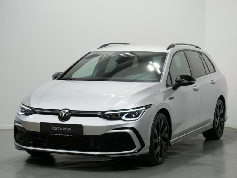 Volkswagen Golf - hlavní foto