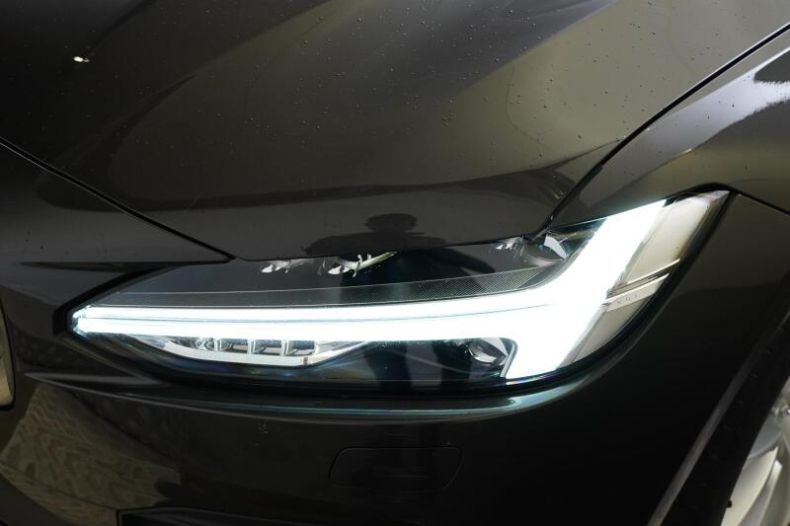 Volvo V90 - hlavní fotka inzerátu