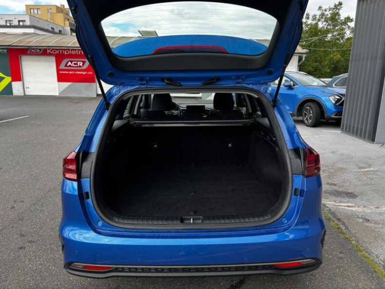Kia Cee'd - hlavní fotka