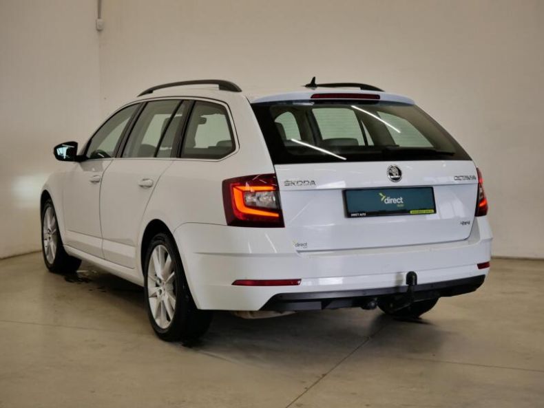 Škoda Octavia - hlavní fotka