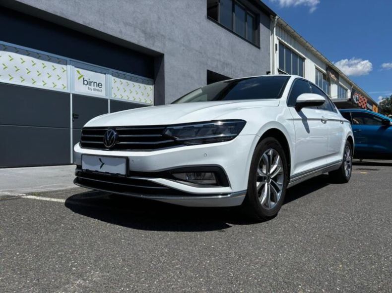 Volkswagen Passat - hlavní fotka inzerátu