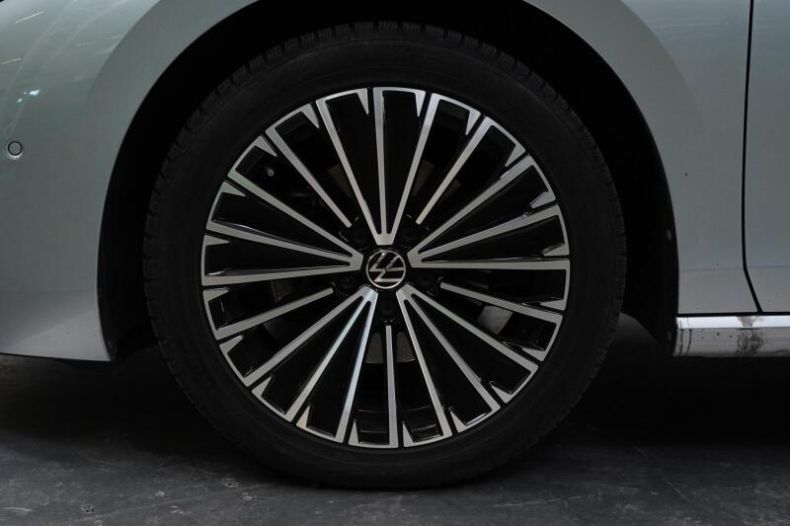 Volkswagen Passat - hlavní fotka